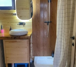 Коттедж улучшенный в Береговой Дом