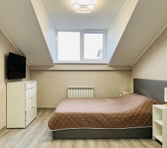 Квартира в Апартаменты на Больничный переулок, 4, к 4
