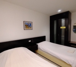 Двухместный номер Standard с балконом 2 отдельные кровати в Metha Palace