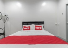 Двухместный номер Standard в OYO 818 Suksomboon Residence