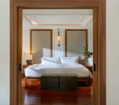 Двухместная вилла Plunge Pool Deluxe с видом на сад двуспальная кровать в Отель Santiburi Koh Samui