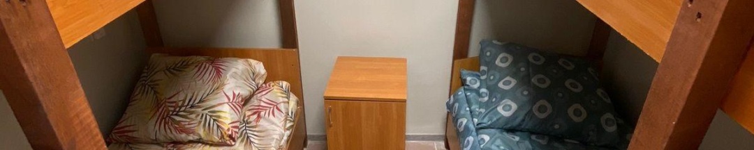 Кровать в общем номере c 2 двухъярусными кроватями (удобства на этаже) №13 в Хостел