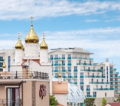 Трехместный номер Комфорт с балконом в Сюзэн