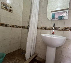 Двухместный номер Standard рядом с пляжем двуспальная кровать в Лето здесь