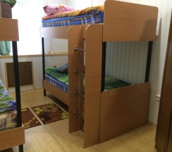 Кровать в 4-местном общем номере (удобства на этаже) в Тихое место