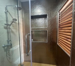 Двухместный номер Standard с видом на сад двуспальная кровать в Uthaithani Resort