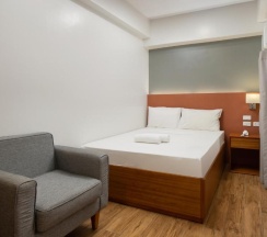 Двухместный номер Deluxe двуспальная кровать в Ihotel Uptown Bgc