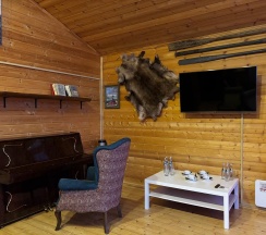 Шале с двумя спальнями "Белуха" в Cedar grass Териберка