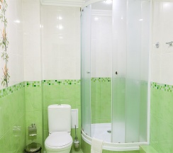 Двухкомнатный люкс с двумя раздельными кроватями в Рем Отель