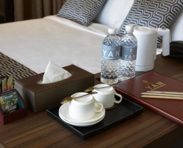 Двухместный номер Deluxe с балконом двуспальная кровать в Hotel YAN