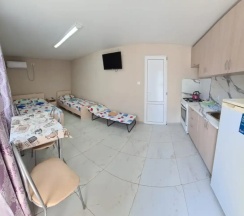 Студия в 10 минут до моря