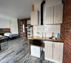 Трехместный семейный номер в Loft Apart
