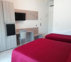 Трёхместный номер Standard с балконом в Hotel Buratti