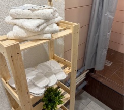 8-ми местный для женщин в Легенда