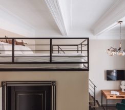 Апартаменты-дуплекс Luxe 2 в Home Hotel
