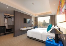 Номер Deluxe в Maitria Hotel Rama 9 Bangkok