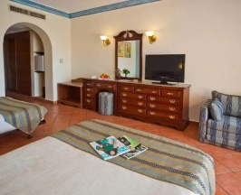 Двухместный номер with side sea view (2 отдельные кровати) в Отель Ali Baba Palace