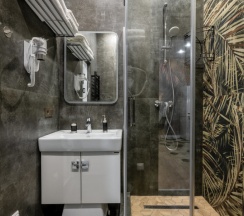 Апартаменты с двумя спальнями №5 в Mangosteen apartments