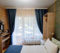 Двухместный номер с 1 кроватью и балконом в Green Park Arkhyz&SPA