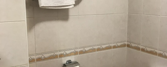 Бюджетный номер с большой кроватью и балконом, 1 корпус в Cолотча