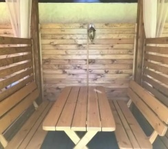 Двухместный номер Deluxe (двуспальная кровать) в Лотос