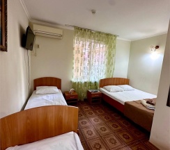 Номер 4х местный комфорт (корпус Б) в LooBeach SeaView