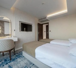Семейный номер в Hotel Tara
