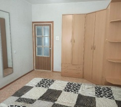 Апартаменты в 2х комнатная кв., 11 мкр., 2 этаж