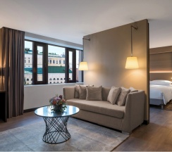 Номер Полулюкс в Sheraton Nizhny Novgorod kremlin