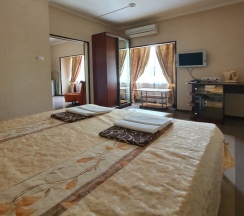  Люкс Трёхместный в Южная ночь