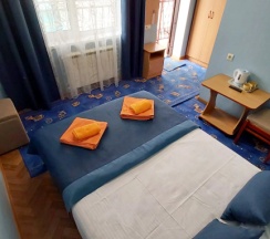 Двухместный номер Comfort с видом на внутренний двор (двуспальная кровать) в Катерина