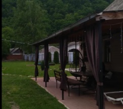 Дом с террасой в Оштен