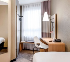 Двухместный номер MyRoom by Cagla: Arabian Nights двуспальная кровать в ibis Muenchen City