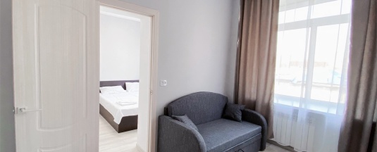 Люкс двухкомнатный в Бриз