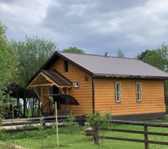 Коттедж с красивым видом из окна в Русская усадьба