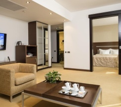 Четырёхместный полулюкс в In Hotel Belgrade