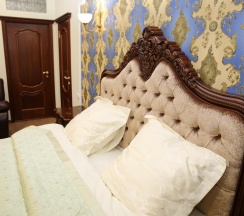 Номер люкс в Barocco Lv Hotel