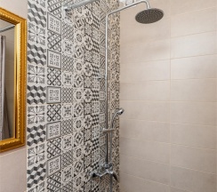 Делюкс с балконом в Villa Шафран