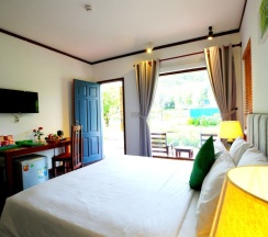 Двухместный номер Deluxe с красивым видом из окна двуспальная кровать в Santa Garden Resort