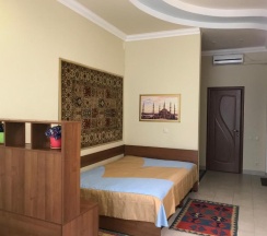 Номер комфорт с 1 двуспальной кроватью в Слобода