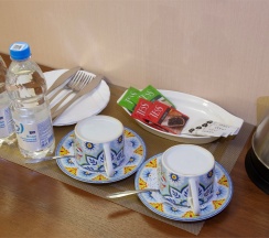 Улучшенный двухместный номер с одной двуспальной или двумя односпальными кроватями в My Favourite Garden Hotel