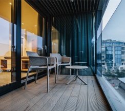 Сюит 1 с террасой в X-Clinic