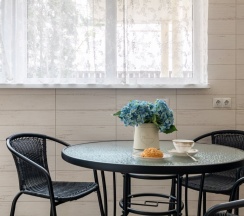 Апартаменты с 2 комнатами в Прованс