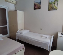 Трёхместный номер Standard beachfront в МаринАпарт