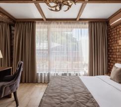 Полулюкс с балконом и видом на горы в Stellar collection chalet, Krasnaya Polyana