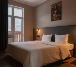2-местный номер в блоке с балконом и видом на горы в Ays Design Hotel