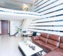 Двухместный номер Deluxe Дуплекс (двуспальная кровать) в Louidon Mega Duplex Apartment - Beijing Rd