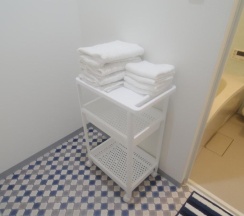 Коттедж с 5 комнатами в Nao's House USJ