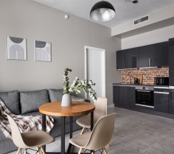 Deluxe апартамент для 4-х гостей с видом на город в Sv Loft Apart
