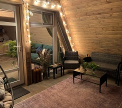 Двухместные апартаменты Deluxe с видом на реку двуспальная кровать в Fraubu.camp